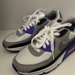 Worn a few times…pretty much brand new